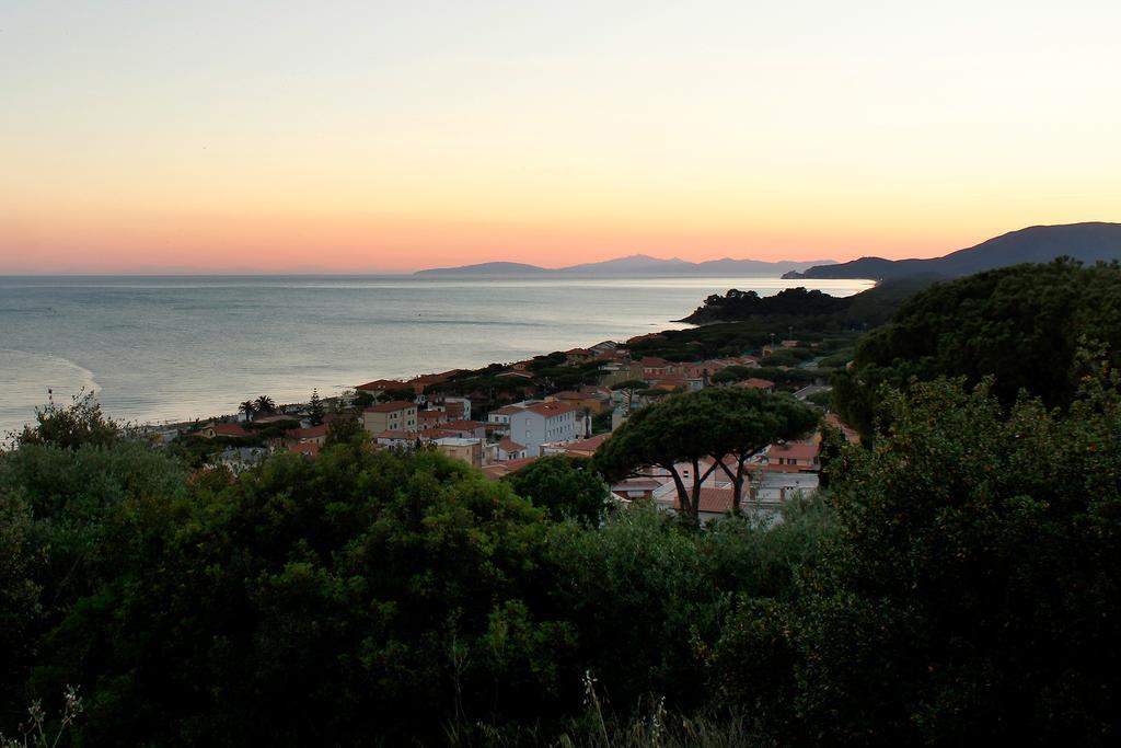 Residence Teclini Castiglione della Pescaia Bagian luar foto